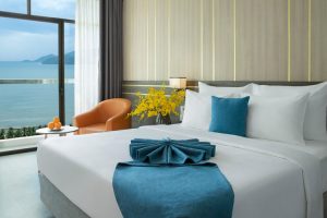 Room Deluxe Sea View Detail