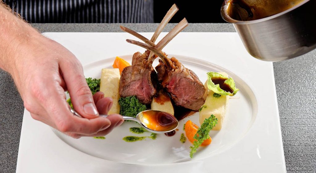 Shutterstock 477712261